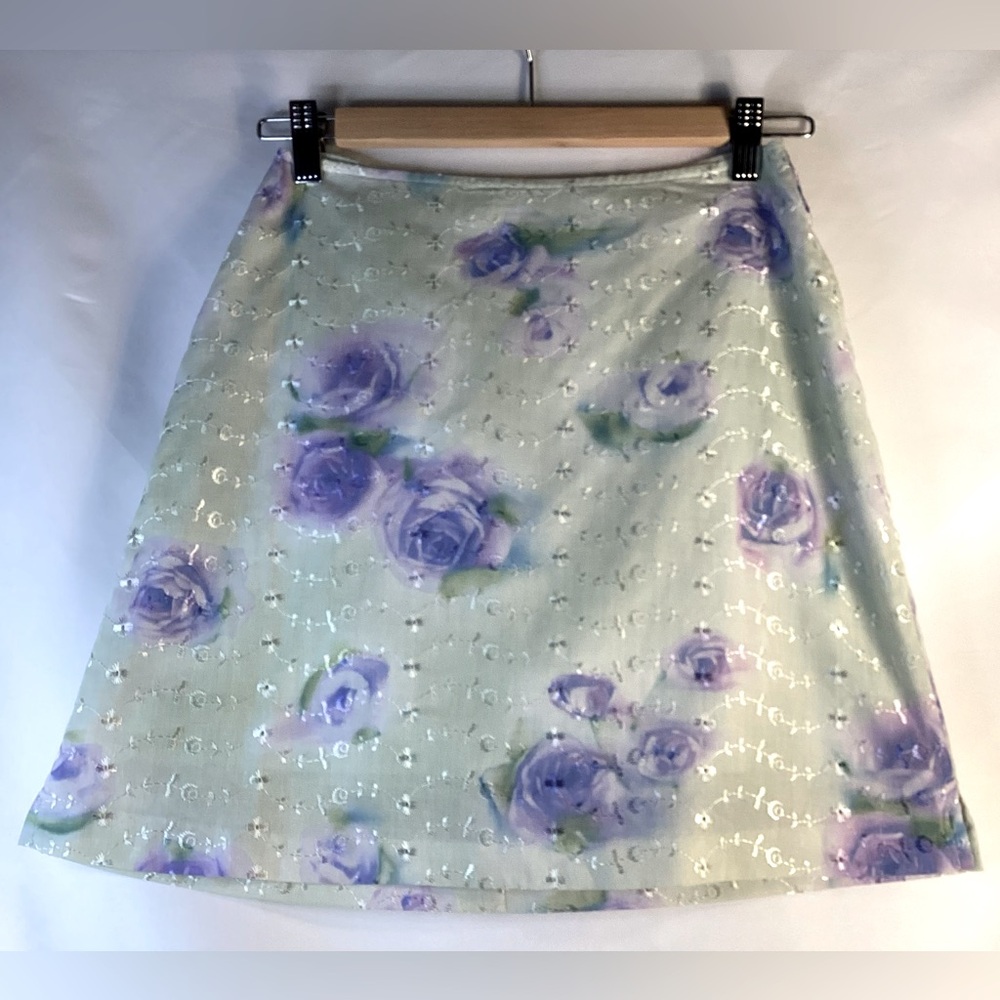 Y2K  vintage skirt exact change floral eyelet